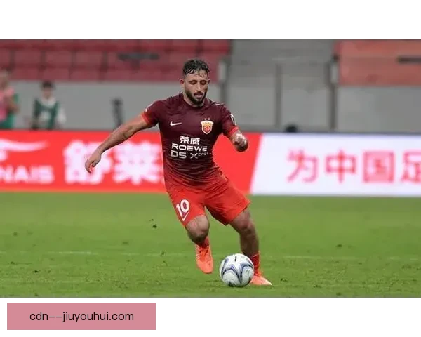 巴尔加斯中超表现出色合同到期后离队 未来去向引人关注