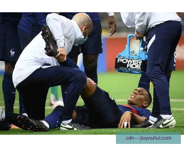 曼联官方宣布马夏尔伤病困扰合同到期自由转会离队